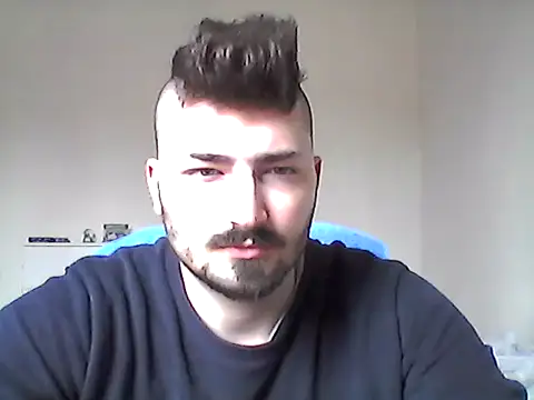 Snapshot of Hkl95555 chatting on 7, 11, 2025 Hkl95555 online show from 7, 11, 2025