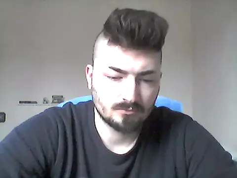 Snapshot of Hkl95555 chatting on 16, 12, 2025 Hkl95555 online show from 16, 12, 2025