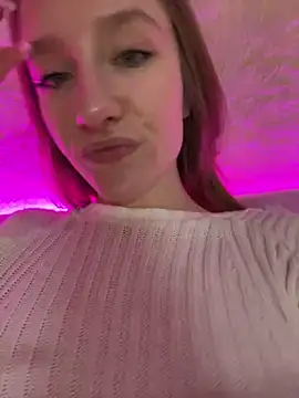 Snapshot of beautiful_angel chatting on 13, 3, 2025 beautiful angel online show from 13, 3, 2025