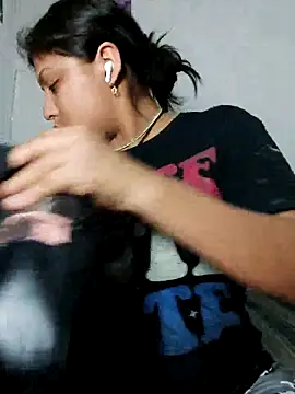 azulzulix online show from 12, 4, 2026