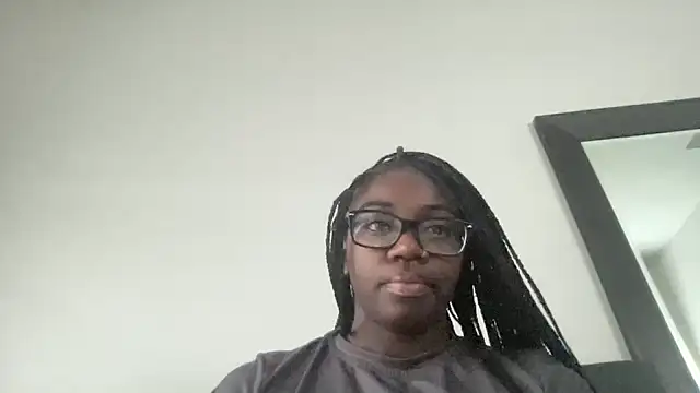 Snapshot of AveryJ99 chatting on 5, 12, 2024 AveryJ99 online show from 5, 12, 2024