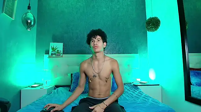Snapshot of Erick_Zhimerman chatting on 7, 3, 2025 Erick Zhimerman online show from 7, 3, 2025