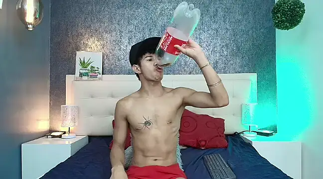 Snapshot of Erick_Zhimerman chatting on 10, 3, 2025 Erick Zhimerman online show from 10, 3, 2025