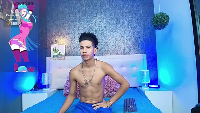Snapshot of Erick_Zhimerman chatting on 23, 3, 2025 Erick Zhimerman online show from 23, 3, 2025