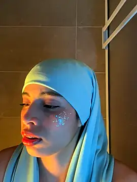 Snapshot of jhalila chatting on 2, 10, 2025 jhalila online show from 2, 10, 2025