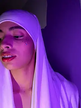 Snapshot of jhalila chatting on 10, 10, 2025 jhalila online show from 10, 10, 2025