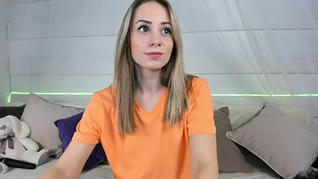 Snapshot of stricred chatting on 20, 10, 2025 stricred online show from 20, 10, 2025