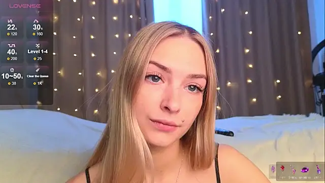 Snapshot of Soft_Eva chatting on 11, 1, 2025 Soft Eva online show from 11, 1, 2025