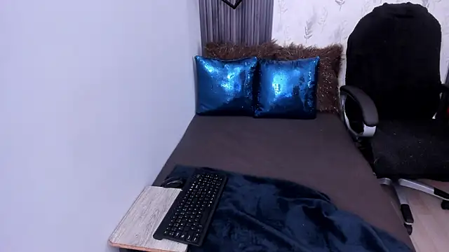 Snapshot of brigittemiller chatting on 17, 3, 2025 brigittemiller online show from 17, 3, 2025