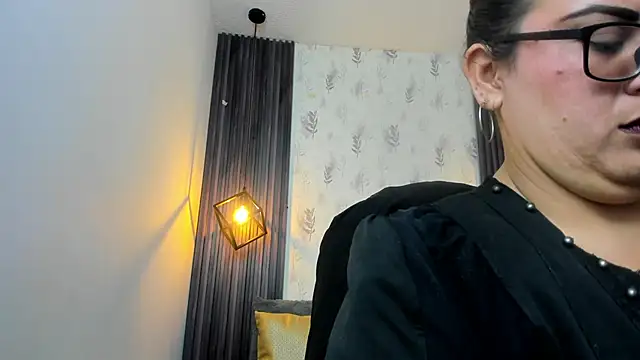 Snapshot of brigittemiller chatting on 4, 10, 2025 brigittemiller online show from 4, 10, 2025