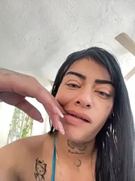 ZairaSofia1 online show from 4, 12, 2025