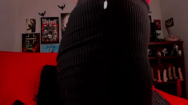 Snapshot of lilith-deveraux chatting on 13, 5, 2026 lilith-deveraux online show from 13, 5, 2026