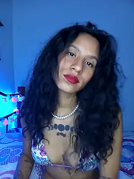 Karii-R online show from 4, 12, 2024