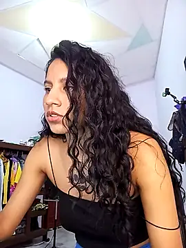 Karii-R online show from 7, 1, 2025