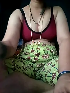 Snapshot of gunjan22 chatting on 15, 12, 2024 gunjan22 online show from 15, 12, 2024