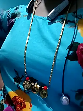 Snapshot of gunjan22 chatting on 21, 12, 2024 gunjan22 online show from 21, 12, 2024