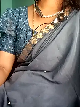 Snapshot of gunjan22 chatting on 14, 1, 2025 gunjan22 online show from 14, 1, 2025