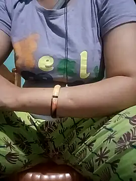 Snapshot of gunjan22 chatting on 22, 2, 2025 gunjan22 online show from 22, 2, 2025