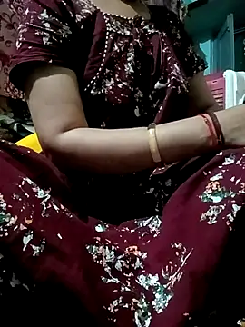 Snapshot of gunjan22 chatting on 13, 3, 2025 gunjan22 online show from 13, 3, 2025