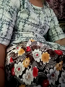 Snapshot of gunjan22 chatting on 11, 9, 2025 gunjan22 online show from 11, 9, 2025