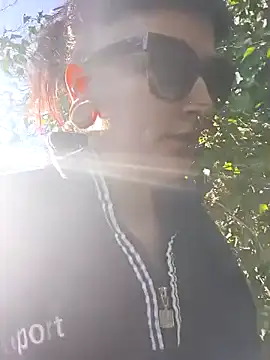 Snapshot of SweetPivoinee chatting on 3, 3, 2026 SweetPivoinee online show from 3, 3, 2026