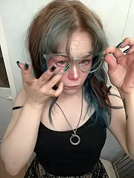 Snapshot of MaddisonHaas chatting on 22, 6, 2026 MaddisonHaas online show from 22, 6, 2026
