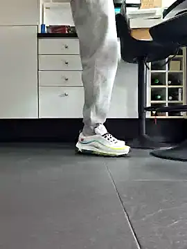 MASTERBULLY online show from 25, 9, 2025