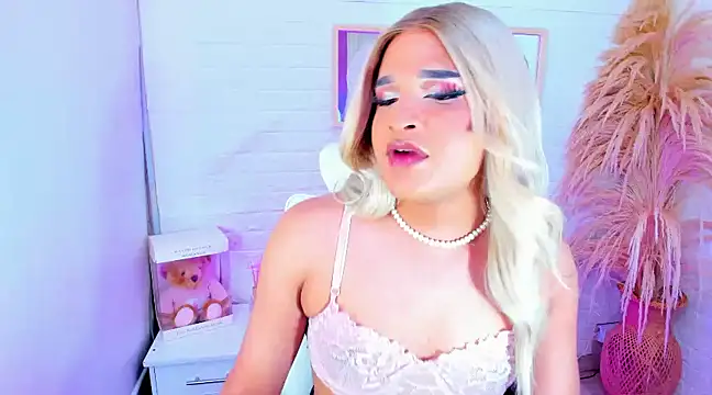 Elody Preysler69 online show from 30, 12, 2024