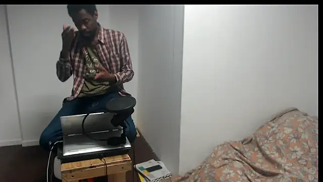 Snapshot of Mastertopdome chatting on 1, 2, 2025 Mastertopdome online show from 1, 2, 2025