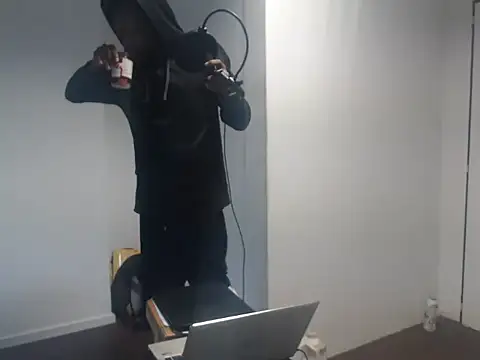 Snapshot of Mastertopdome chatting on 21, 11, 2025 Mastertopdome online show from 21, 11, 2025