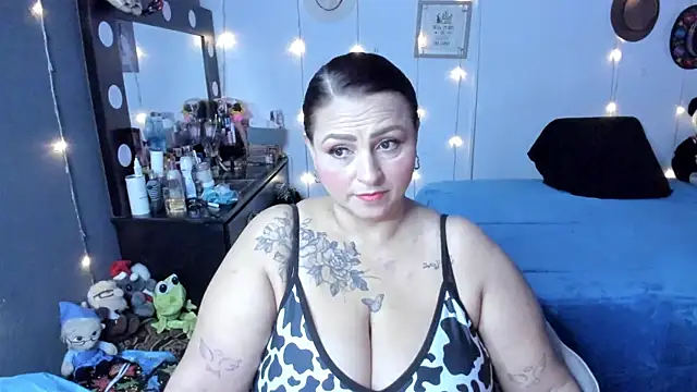 Ivonnee   online show from 20, 10, 2025