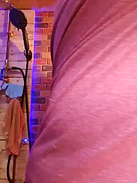 alienbunny online show from 5, 2, 2025