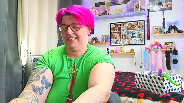 Snapshot of SunshineLexi chatting on 25, 2, 2025 SunshineLexi online show from 25, 2, 2025