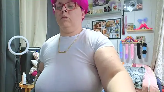 Snapshot of SunshineLexi chatting on 28, 2, 2025 SunshineLexi online show from 28, 2, 2025