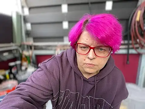 Snapshot of SunshineLexi chatting on 2, 3, 2025 SunshineLexi online show from 2, 3, 2025