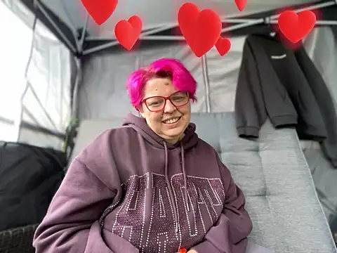 Snapshot of SunshineLexi chatting on 12, 3, 2025 SunshineLexi online show from 12, 3, 2025