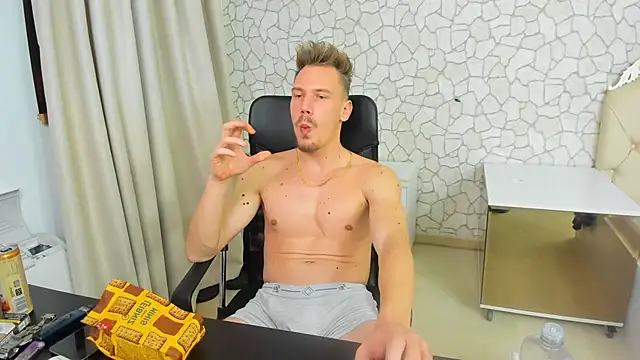 MateoBenjaminX online show from 23, 1, 2025