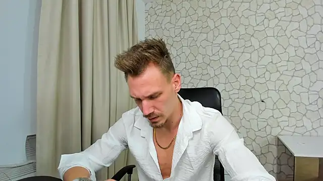 MateoBenjaminX online show from 29, 1, 2025