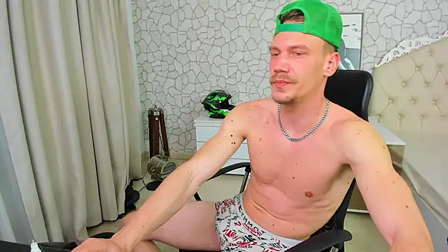 MateoBenjaminX online show from 11, 3, 2025