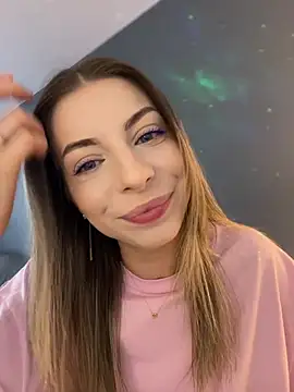Mia Ethan online show from 24, 7, 2026