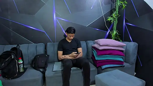 playsgirlhot online show from 2, 3, 2026