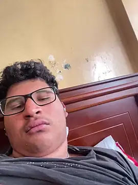 Snapshot of Ruk436 chatting on 13, 1, 2025 Ruk436 online show from 13, 1, 2025