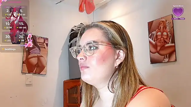 Snapshot of kendallclarkk03 chatting on 5, 3, 2025 kendallclarkk03 online show from 5, 3, 2025