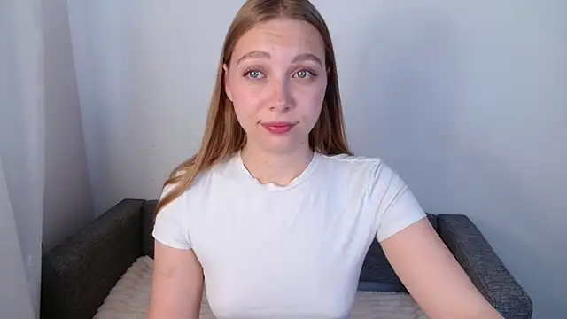 bellaa love  online show from 3, 7, 2026