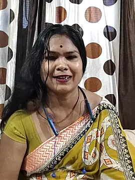 yoursweety09 online show from 4, 4, 2026