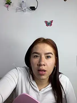 Snapshot of Im_Valen_Cute chatting on 20, 1, 2025 Im Valen Cute online show from 20, 1, 2025