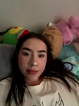 Snapshot of Im_Valen_Cute chatting on 26, 10, 2025 Im Valen Cute online show from 26, 10, 2025