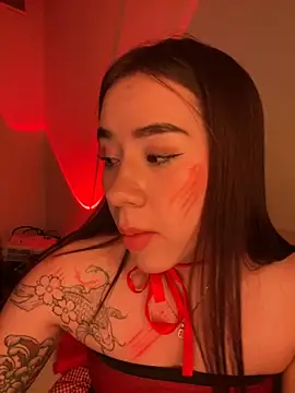 Snapshot of Im_Valen_Cute chatting on 1, 11, 2025 Im Valen Cute online show from 1, 11, 2025