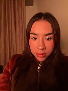 Snapshot of Im_Valen_Cute chatting on 8, 11, 2025 Im Valen Cute online show from 8, 11, 2025