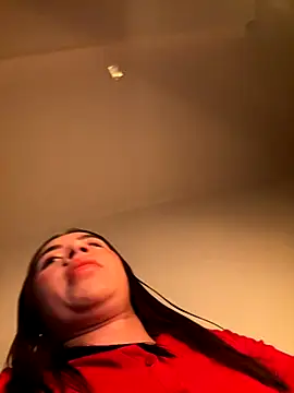 Snapshot of Im_Valen_Cute chatting on 5, 12, 2025 Im Valen Cute online show from 5, 12, 2025